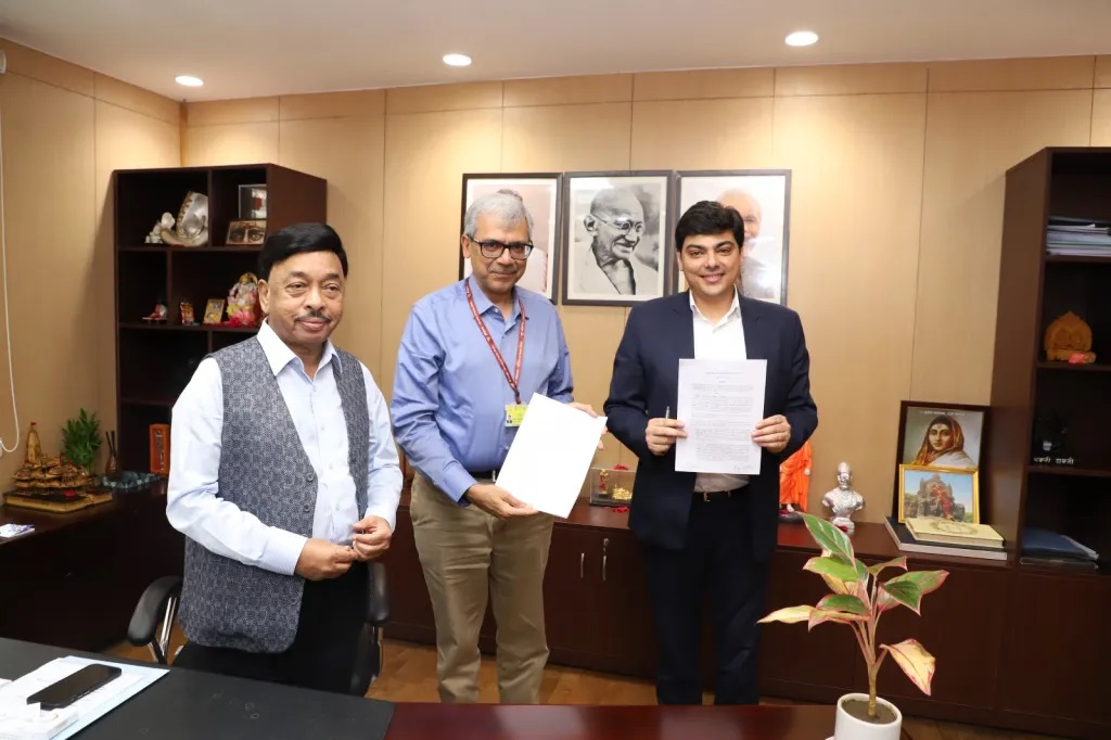 MOA Signing between India Chamber and ICMR